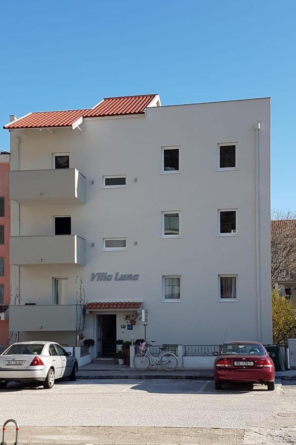 Apartment Luna Дрвеник Экстерьер фото