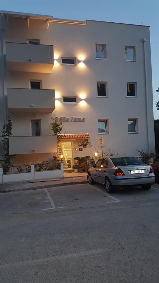 Apartment Luna Дрвеник Экстерьер фото